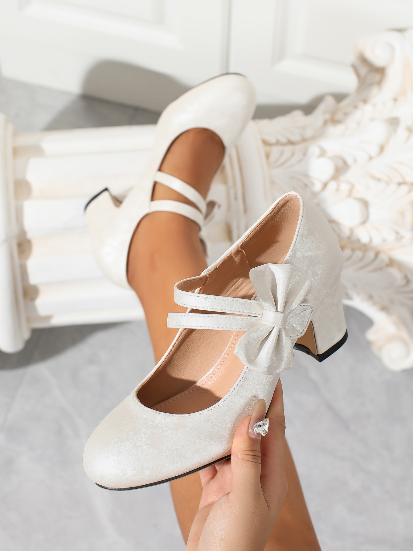 Scarpe da donna di taglia gran - Women Formal Office Wear Shoes recensione e prezzo
