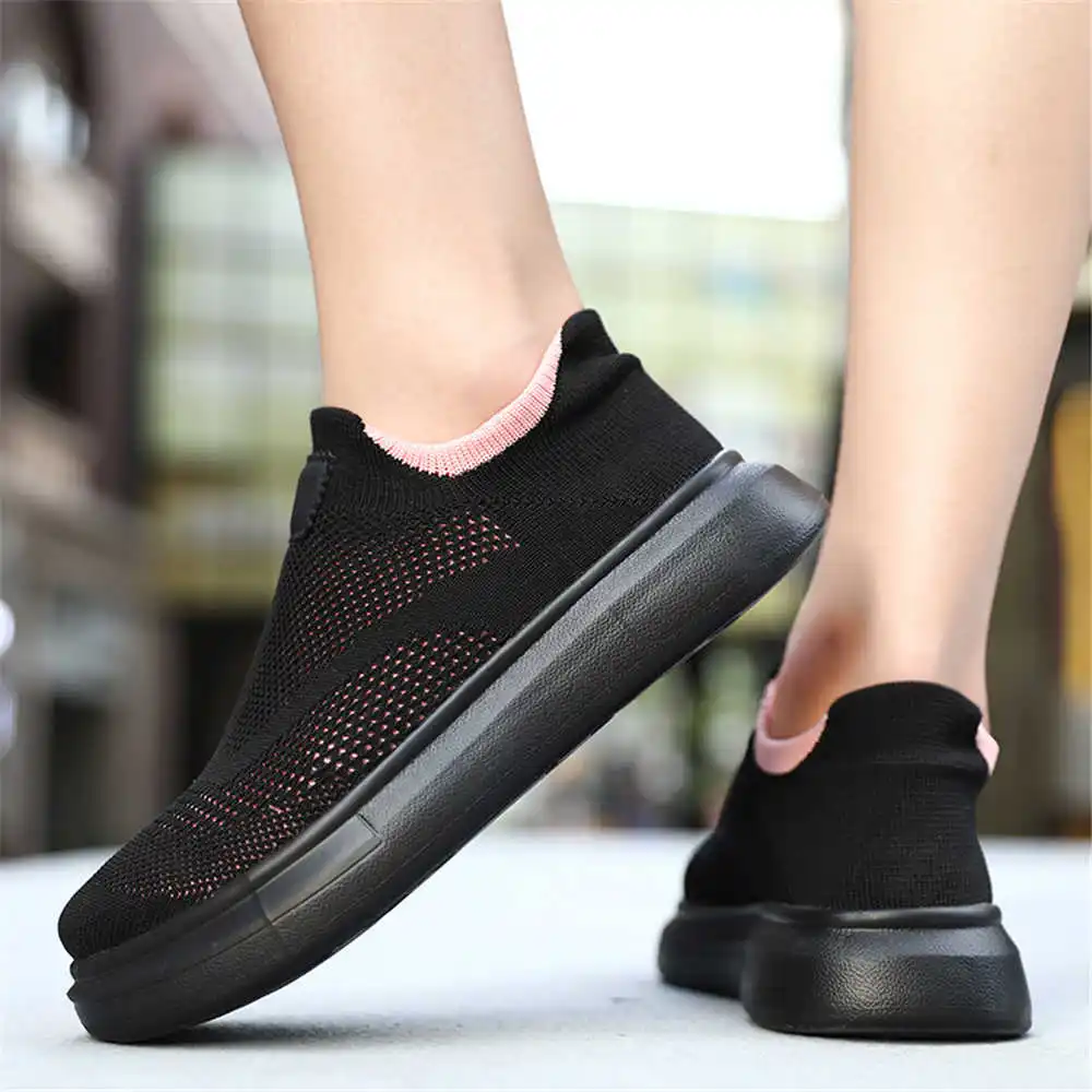 Calze con plateau scarpe marro - Formal Wear For Women Lifestyle recensione e prezzo